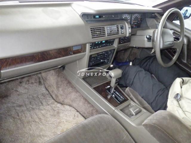 Nissan Cedric 1990 thumbnail 3