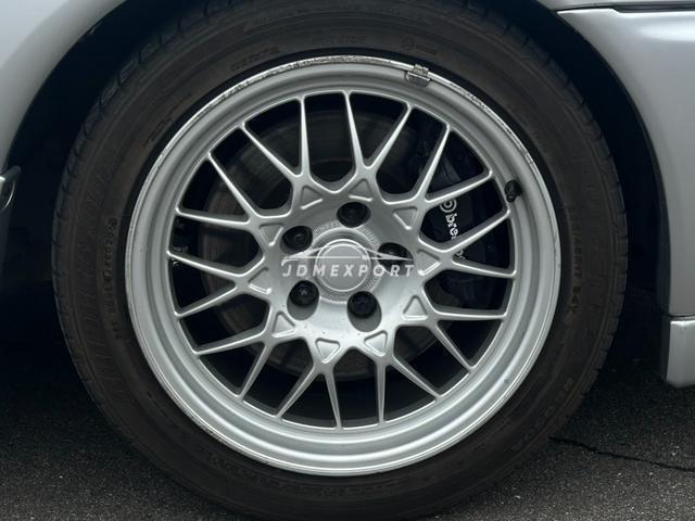 Nissan Skyline GT-R 1993 thumbnail 4
