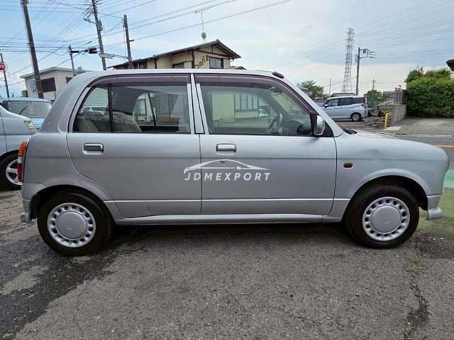 Daihatsu Mira Gino 2001 thumbnail 12