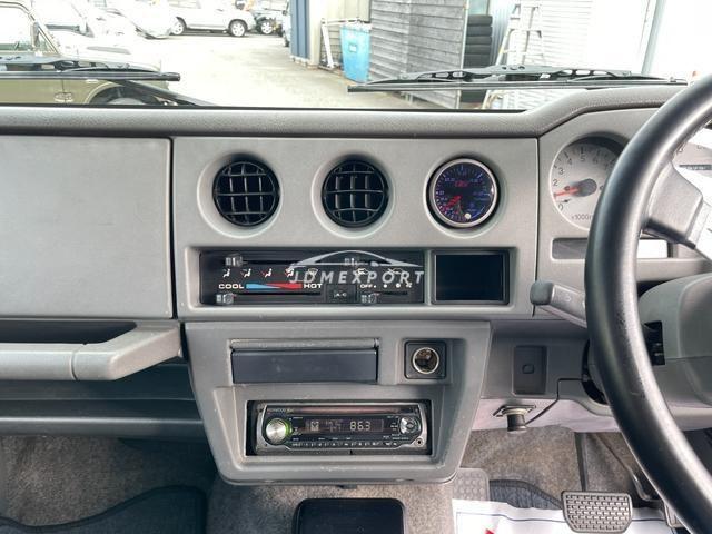 Suzuki Jimny 1998 thumbnail 16