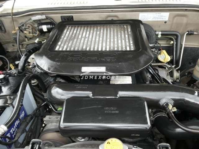 Isuzu Bighorn 2000 thumbnail 12