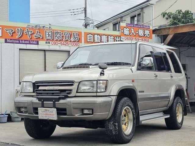Isuzu Bighorn 2000