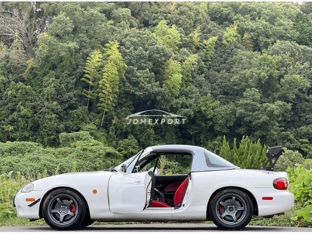 Mazda Roadster 2000 thumbnail 17