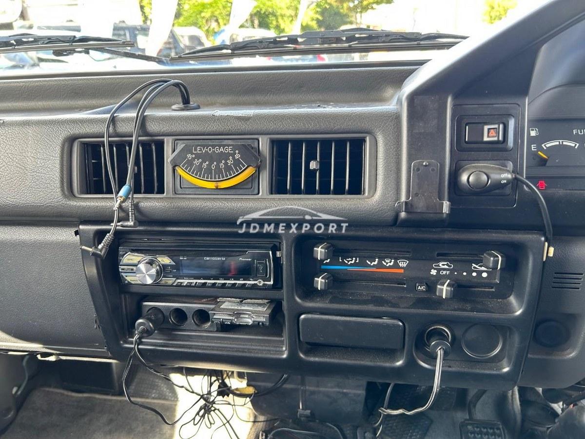 Mitsubishi Delica Truck 1995 thumbnail 22
