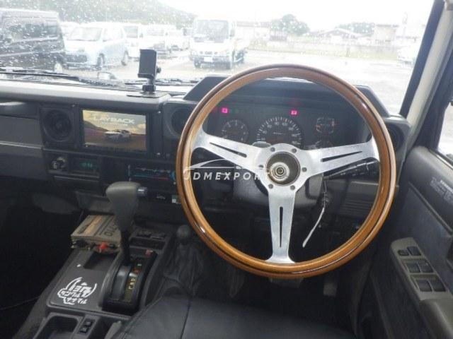 Toyota Land Cruiser 1995 thumbnail 4