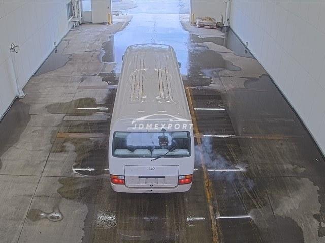 Toyota Coaster 1993 thumbnail 4
