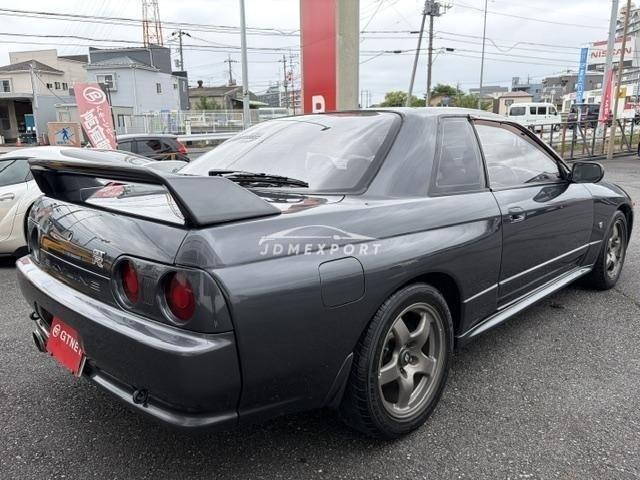 Nissan Skyline GT-R 1991 thumbnail 2