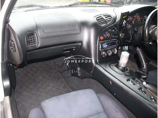 Mazda RX-7 2000 thumbnail 14