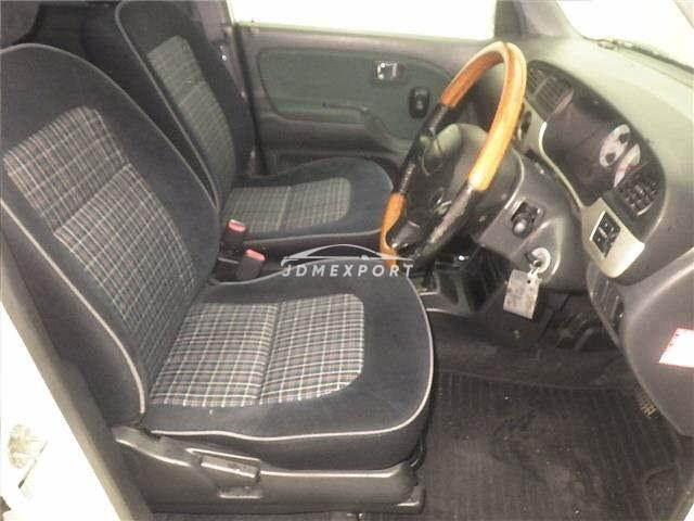 Daihatsu Mira Gino 2001 thumbnail 7