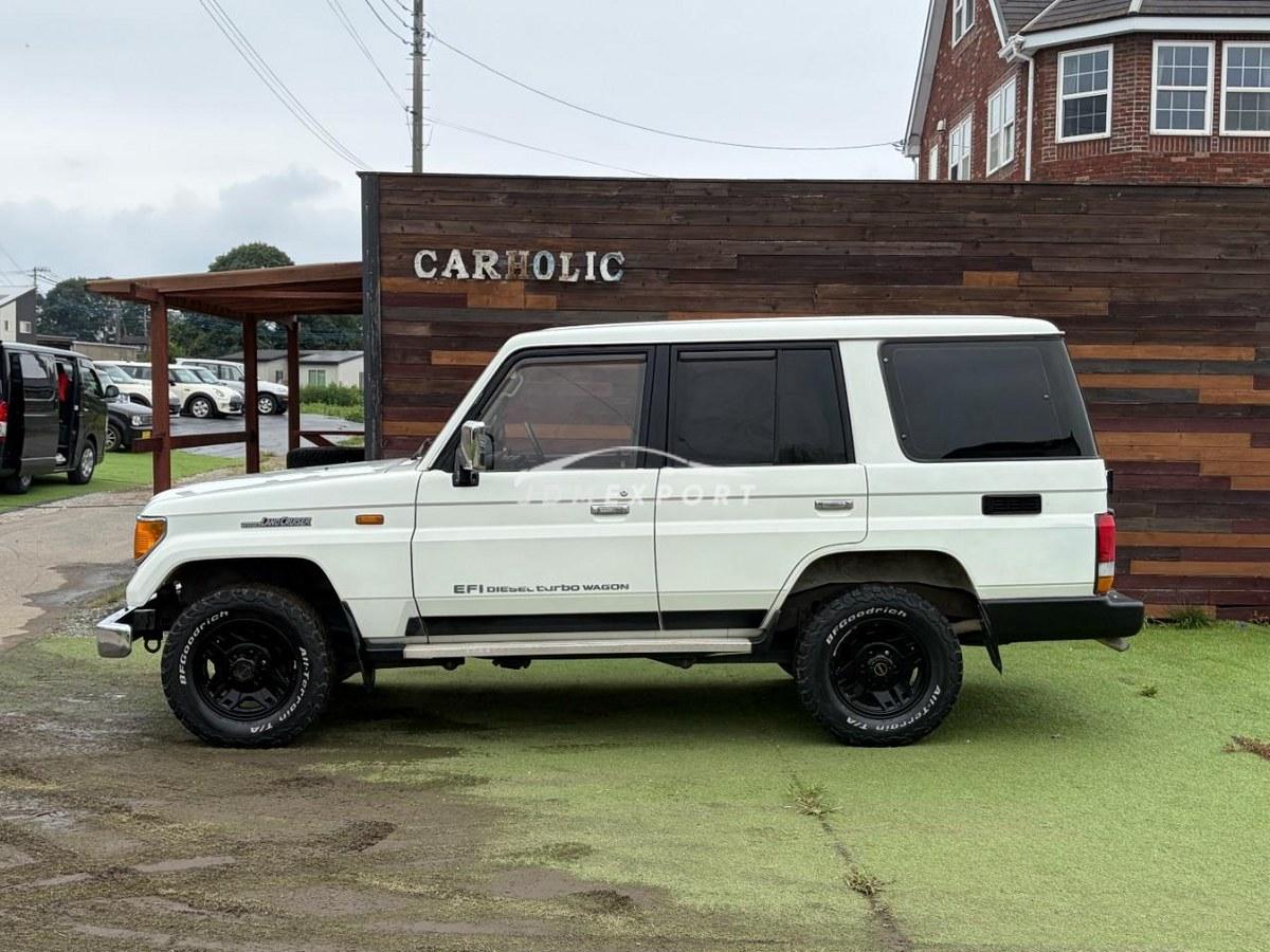 Toyota Land Cruiser Prado 1991 thumbnail 4