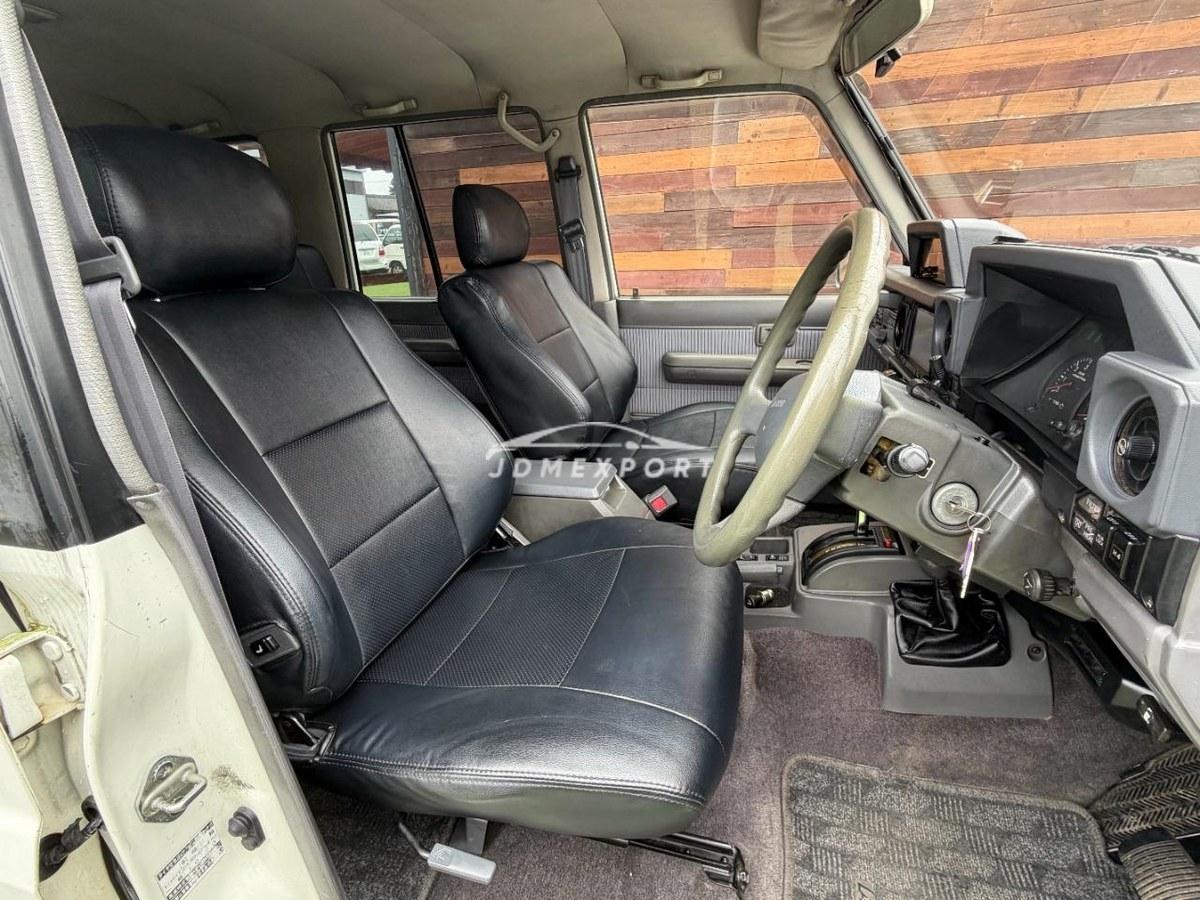 Toyota Land Cruiser Prado 1991 thumbnail 18