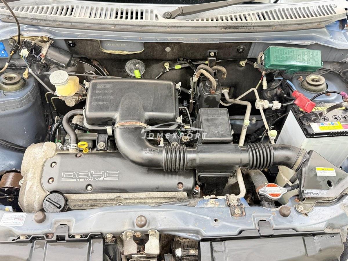 Suzuki Swift 2002 thumbnail 4
