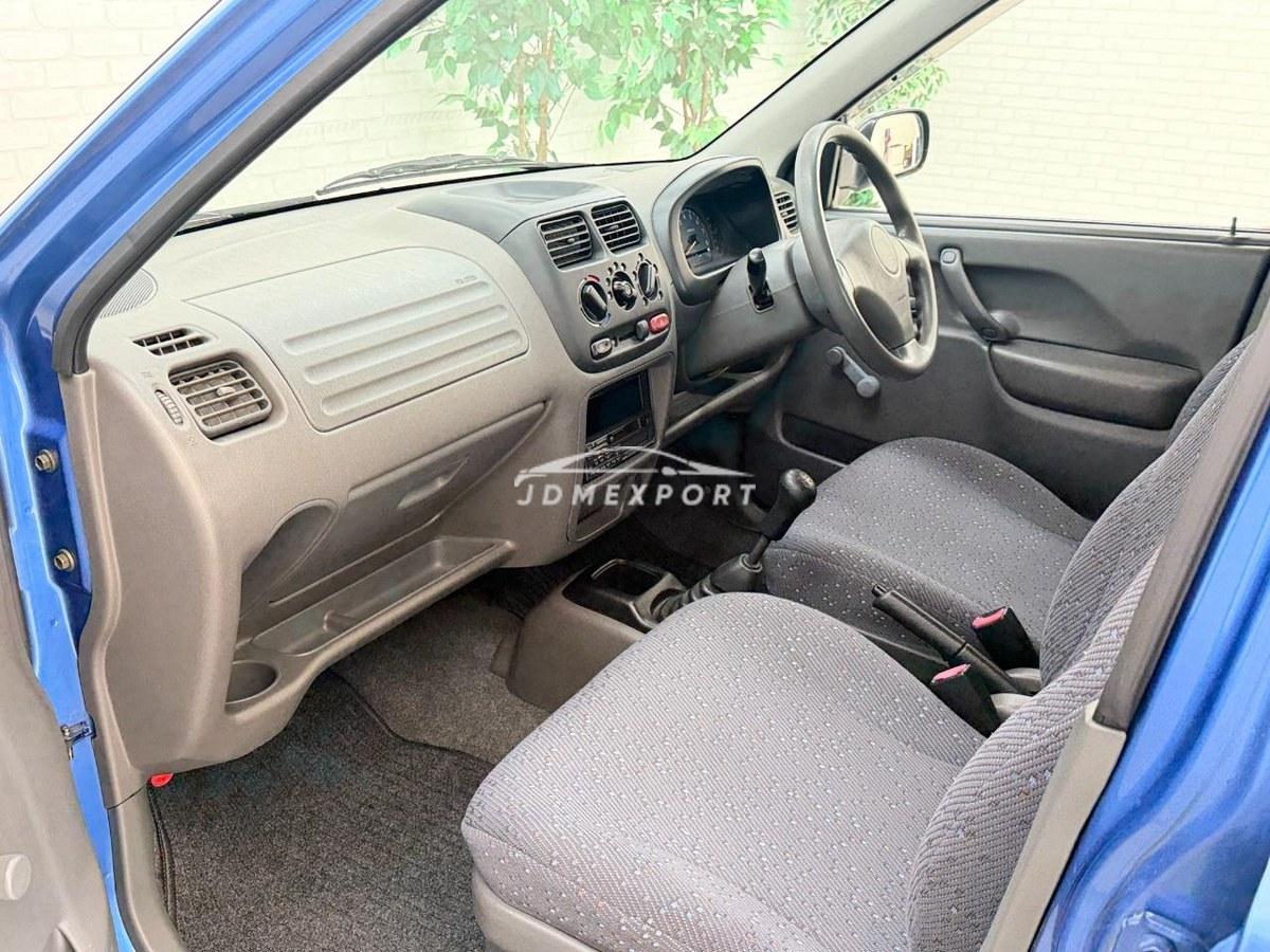 Suzuki Swift 2002 thumbnail 6