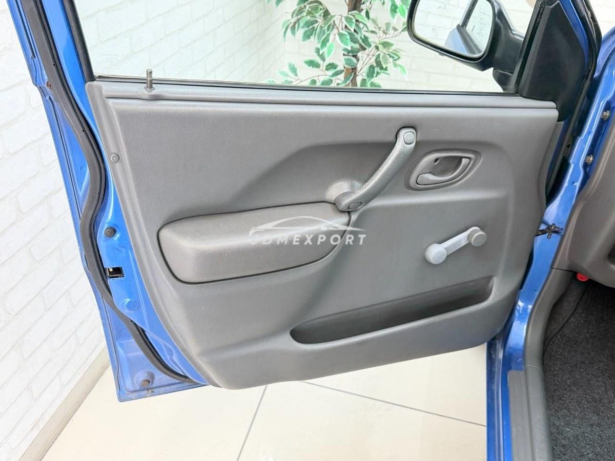 Suzuki Swift 2002 thumbnail 55