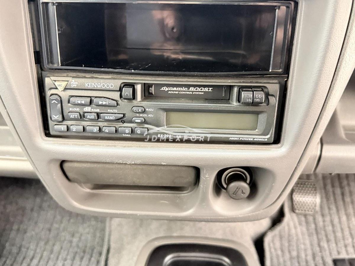 Suzuki Swift 2002 thumbnail 46