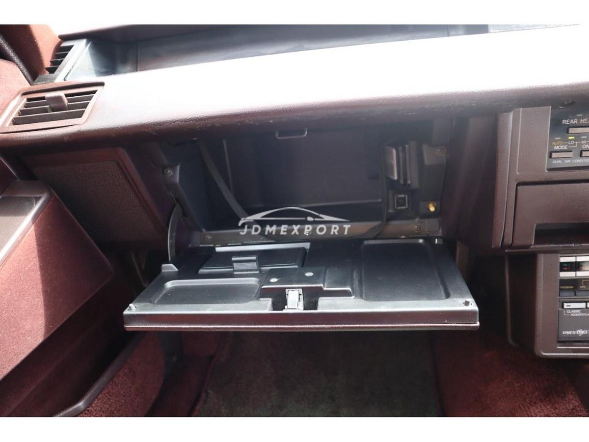 Toyota Crown 1985 thumbnail 33