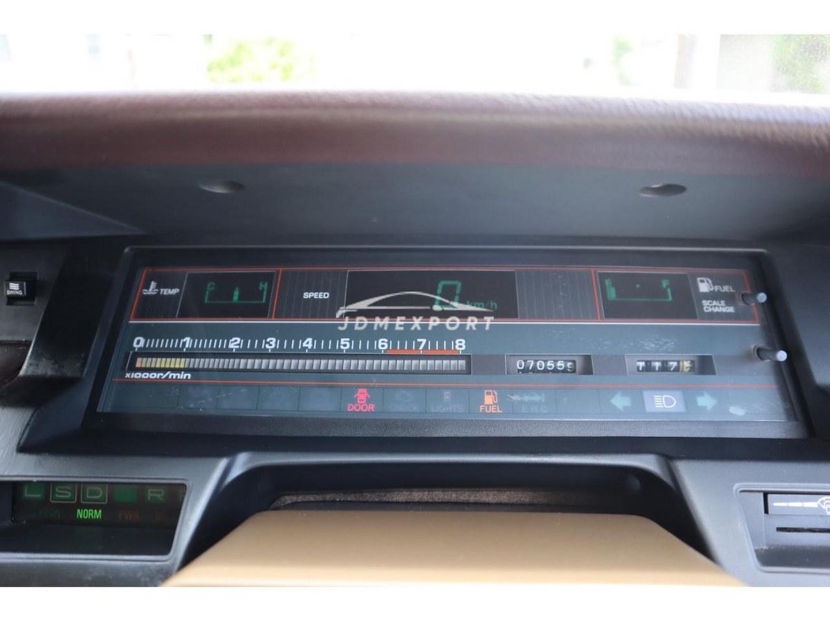 Toyota Crown 1985 thumbnail 15