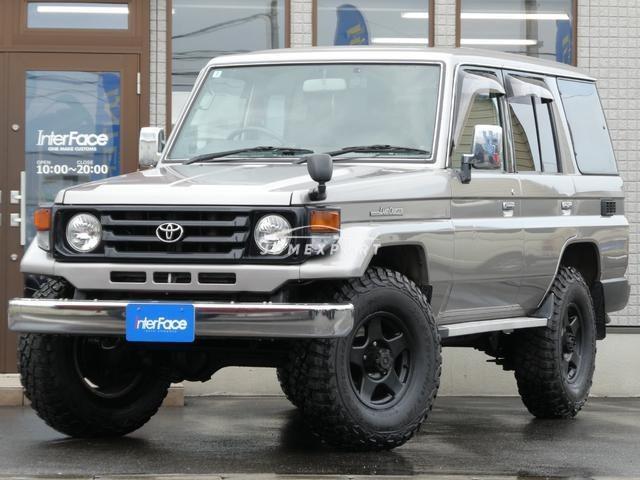 Toyota Land Cruiser 70 2000