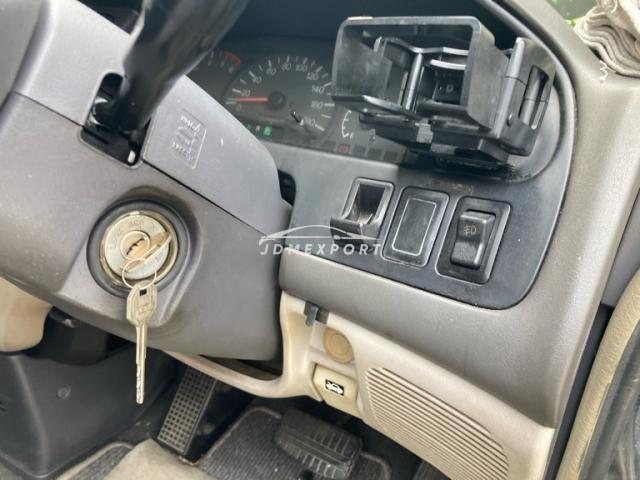 Mitsubishi Delica Spacegear 1994 thumbnail 17