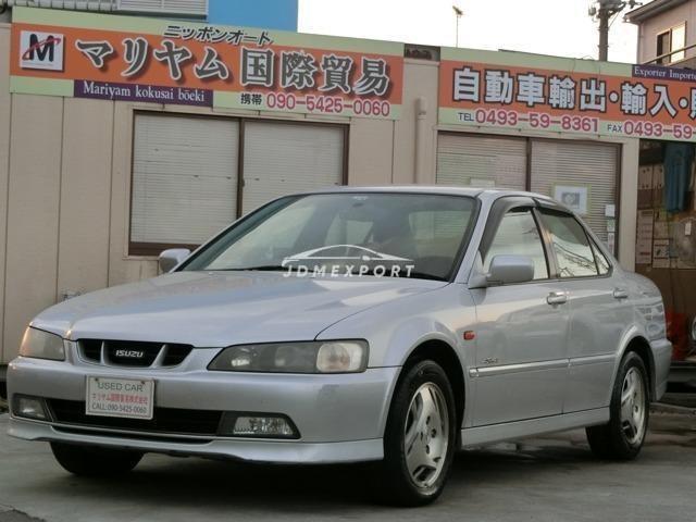Isuzu Aska 2000