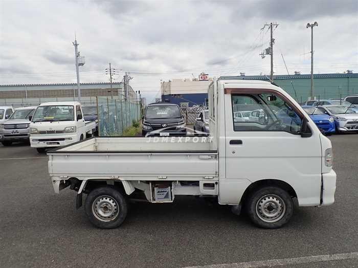 Daihatsu Hijet Truck 2000 thumbnail 3