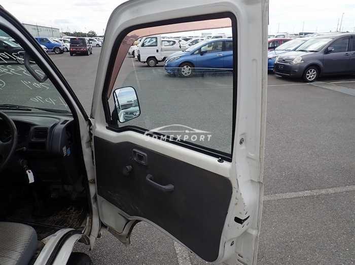 Daihatsu Hijet Truck 2000 thumbnail 17