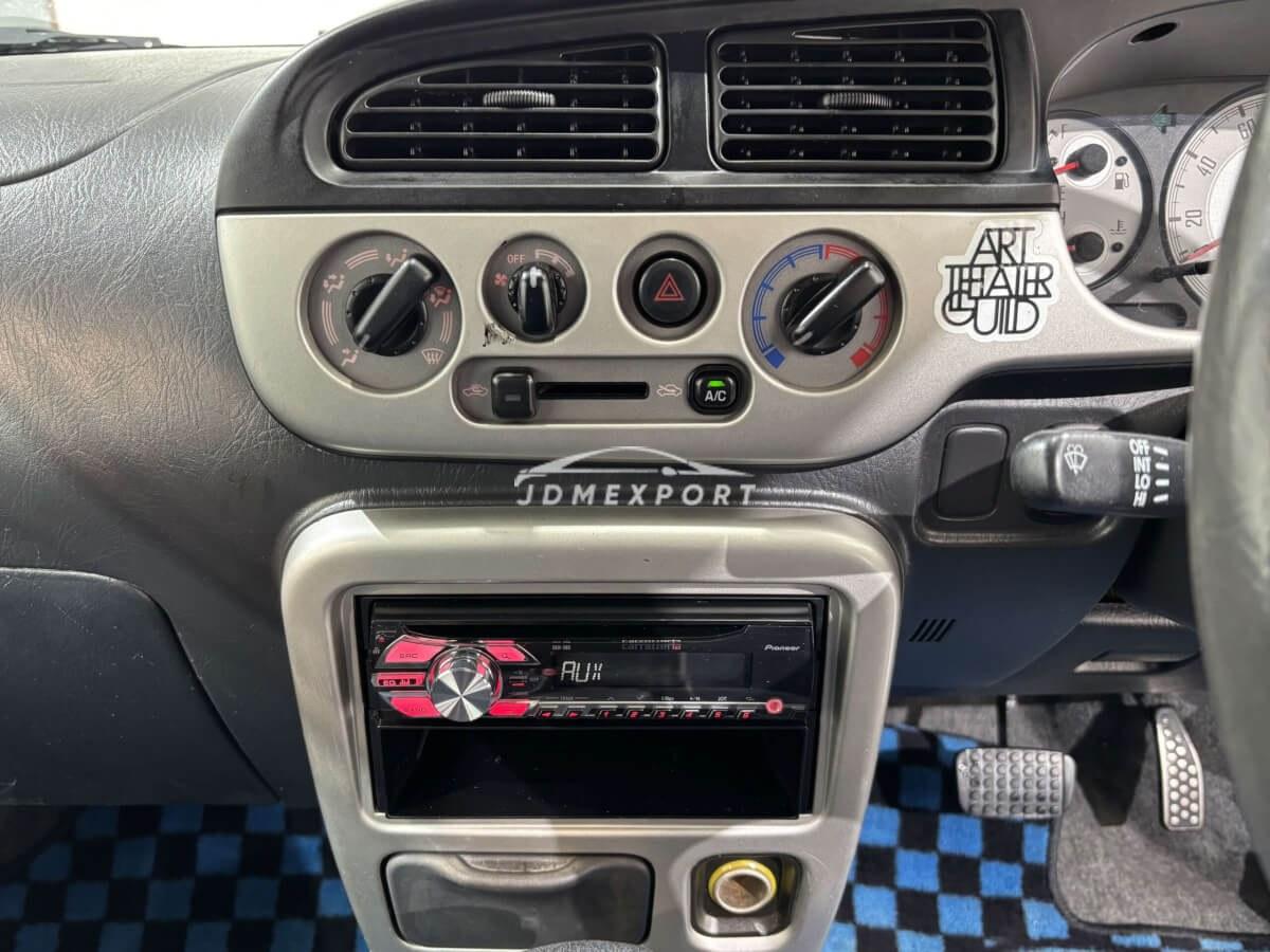 Daihatsu Mira Gino 2001 thumbnail 14