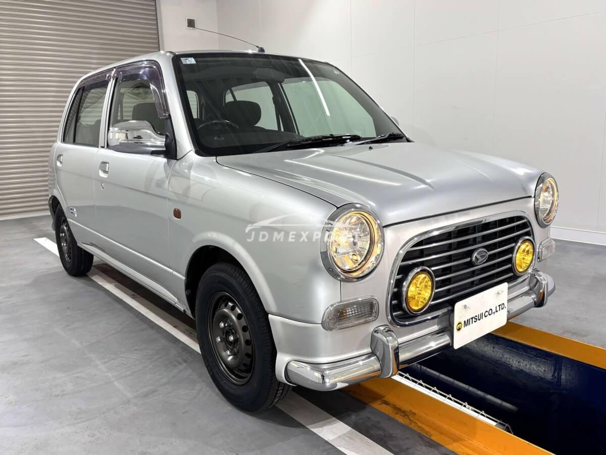 Daihatsu Mira Gino 2001