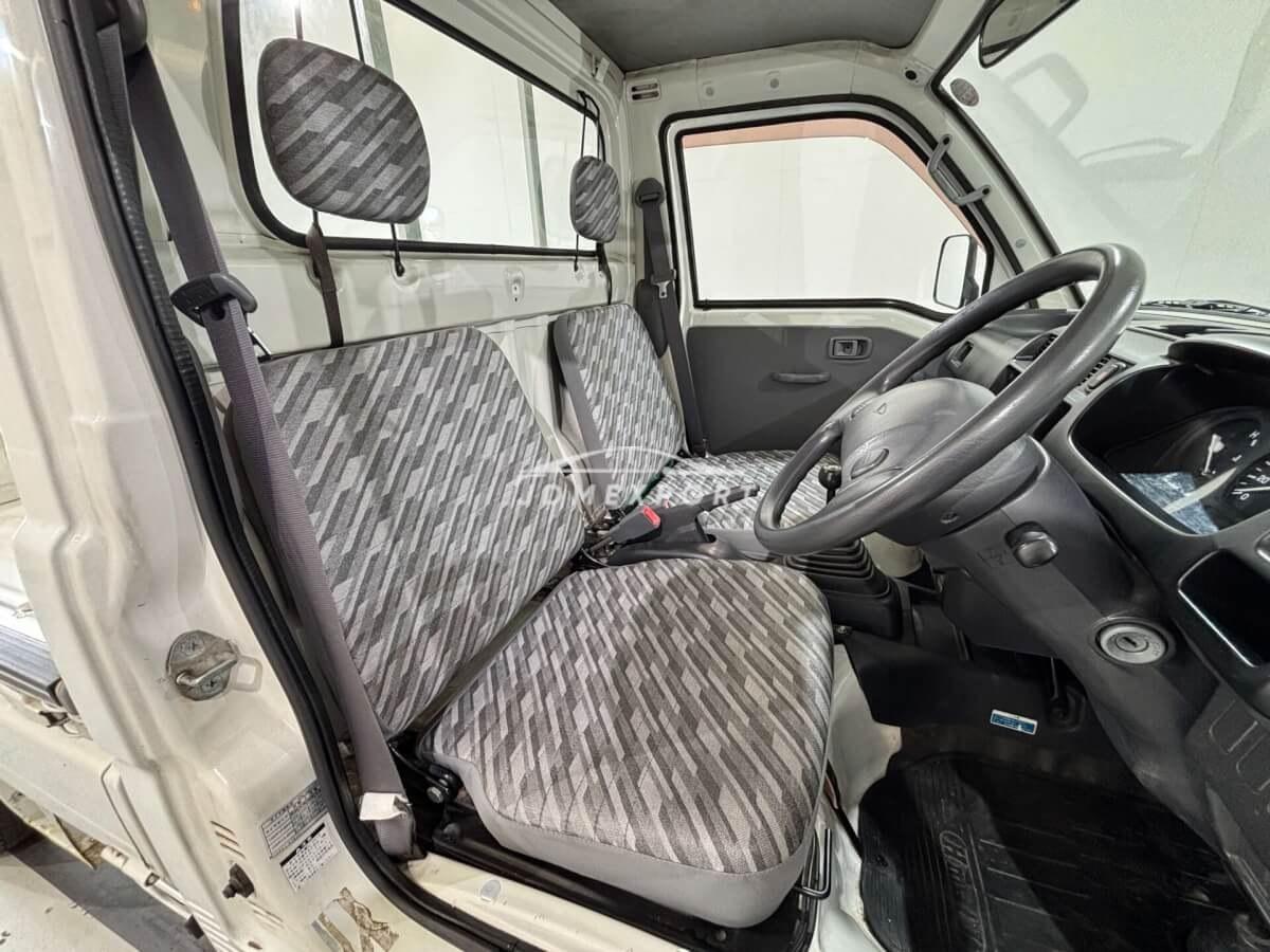 Daihatsu Hijet Truck 2001 thumbnail 9