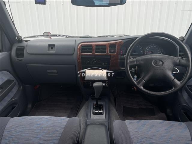 Toyota Hilux 2000 thumbnail 16
