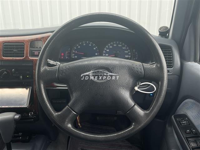 Toyota Hilux 2000 thumbnail 17