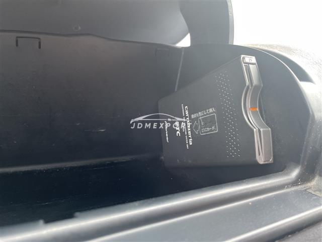 Toyota Hilux 2000 thumbnail 7