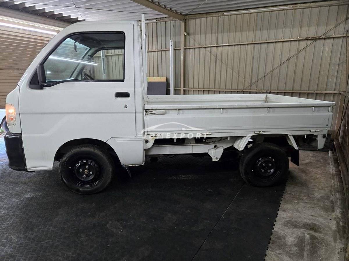 Daihatsu Hijet Truck 1999 thumbnail 10