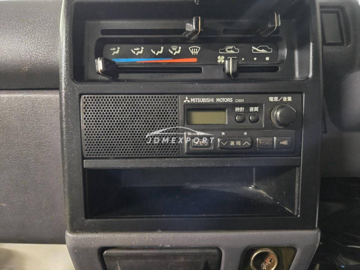 Mitsubishi Minicab Truck 1998 thumbnail 33