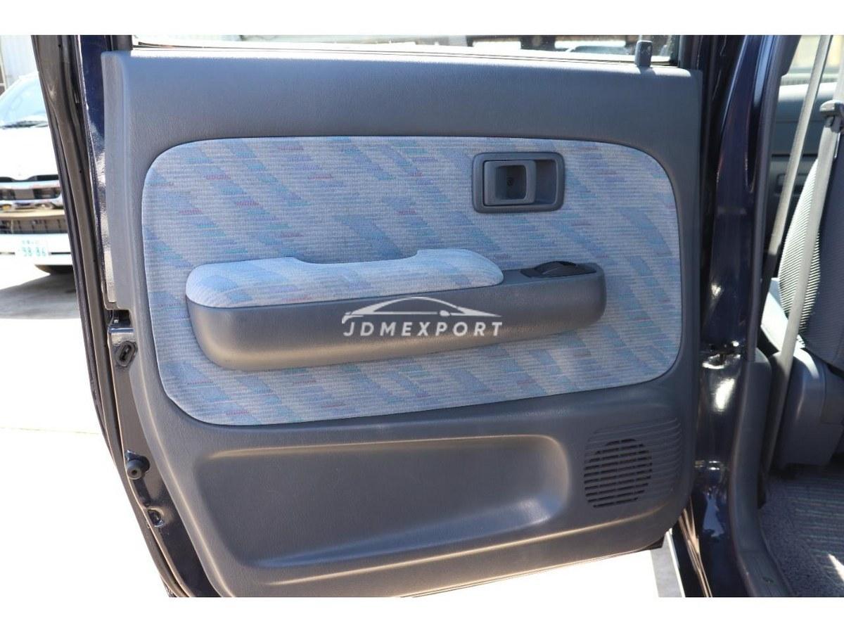 Toyota Hilux Sports Pick Up 2001 thumbnail 19