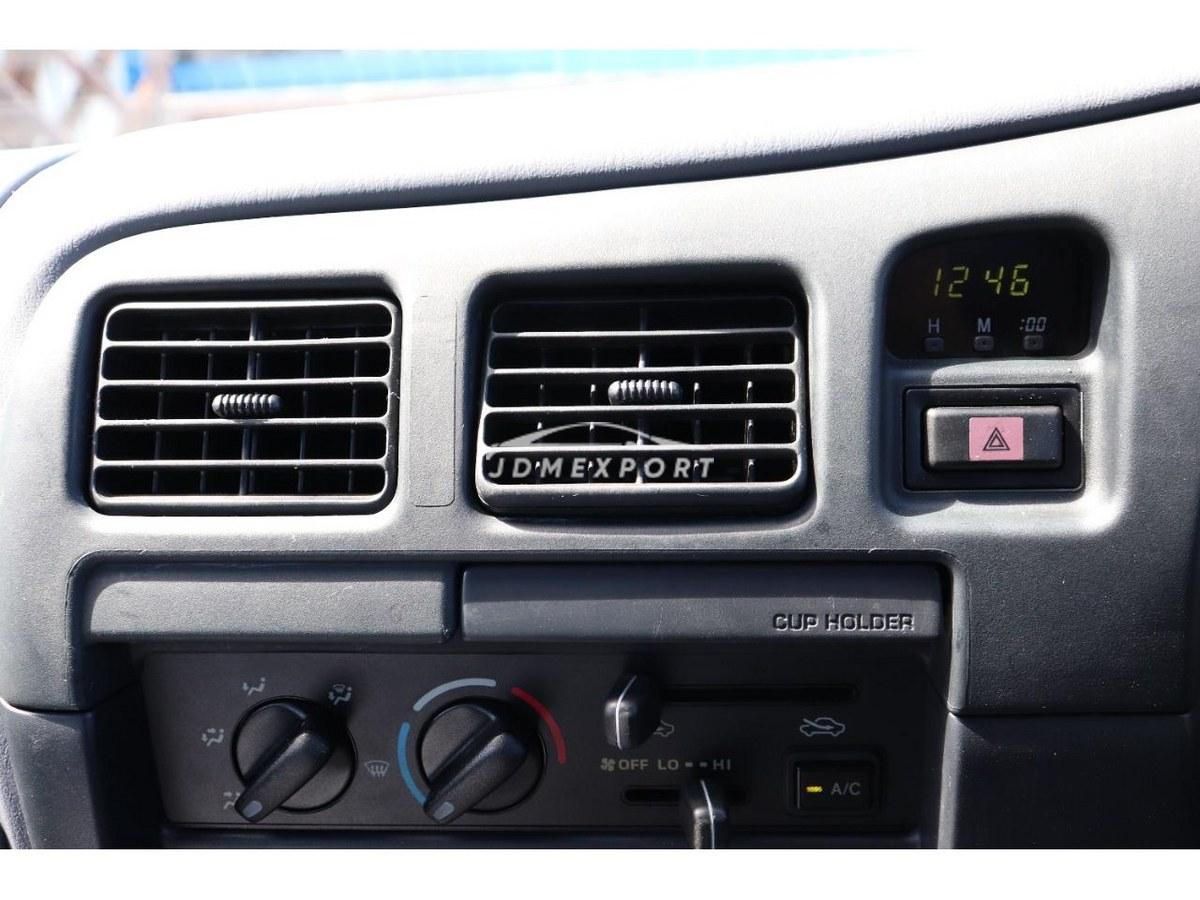 Toyota Hilux Sports Pick Up 2001 thumbnail 29