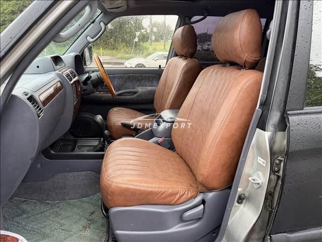Toyota Land Cruiser Prado 2000 thumbnail 25