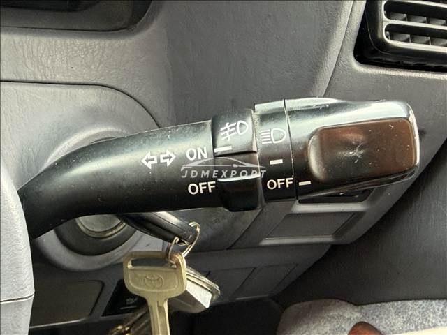Toyota Land Cruiser Prado 2000 thumbnail 30