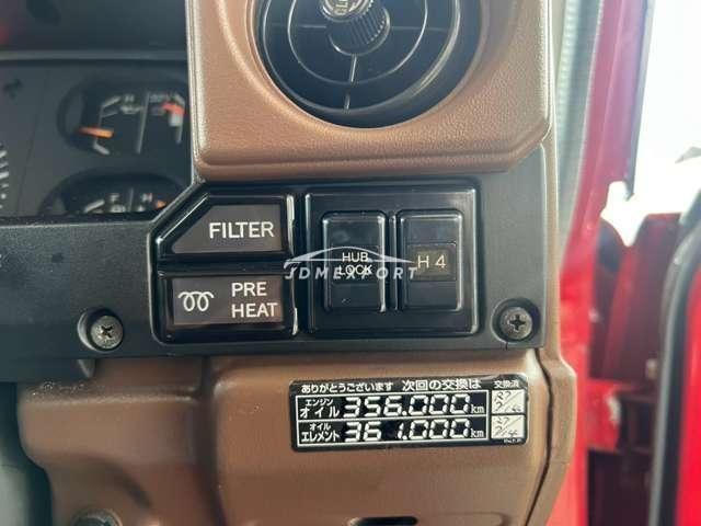 Toyota Land Cruiser 70 1990 thumbnail 17