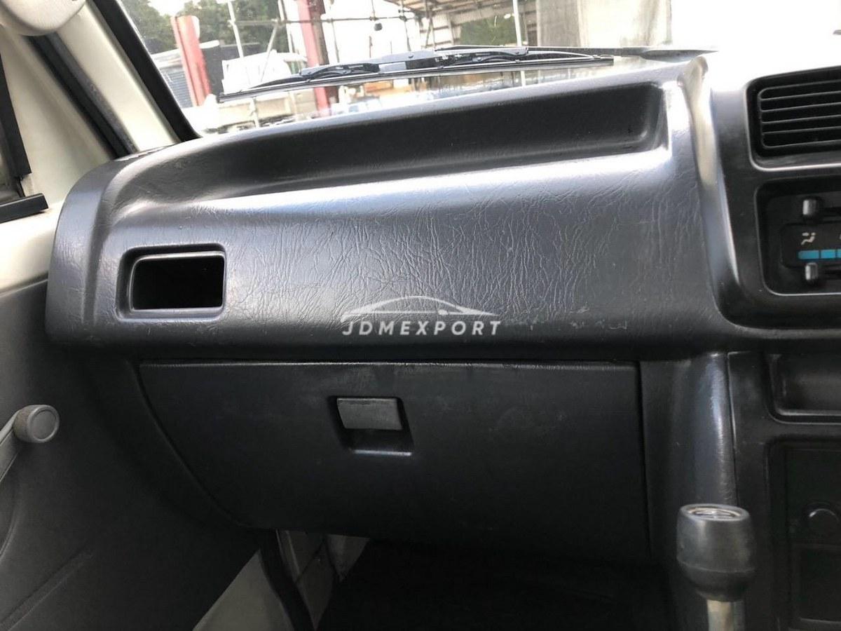 Daihatsu Hijet Truck 2000 thumbnail 13