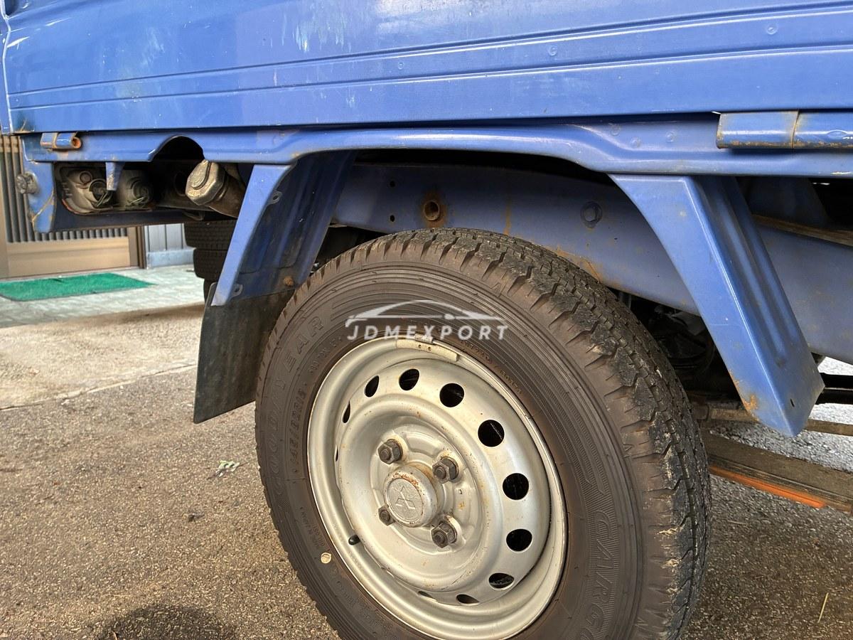 Mitsubishi Minicab Truck 2000 thumbnail 43