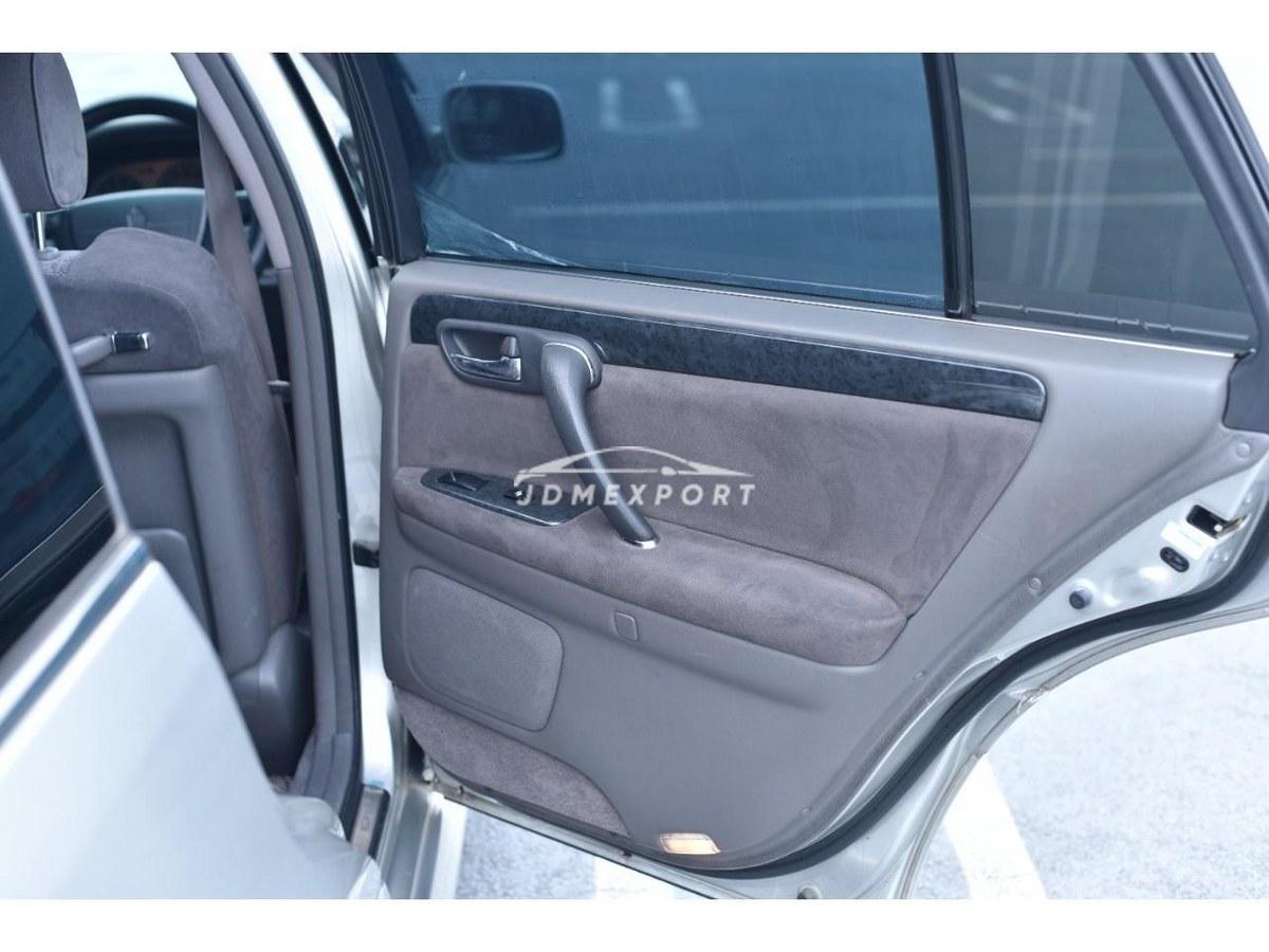 Toyota Crown Estate 2000 thumbnail 58