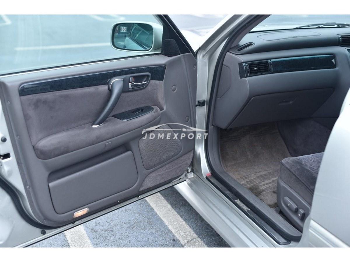 Toyota Crown Estate 2000 thumbnail 43