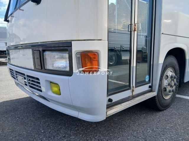 Hino Rainbow 1994 thumbnail 23