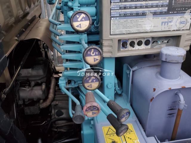 Mitsubishi Fuso Canter 2000 thumbnail 15