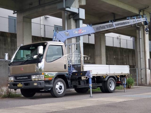 Mitsubishi Fuso Canter 2000 photo 1