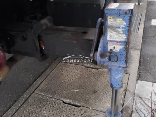 Mitsubishi Fuso Canter 2000 thumbnail 13