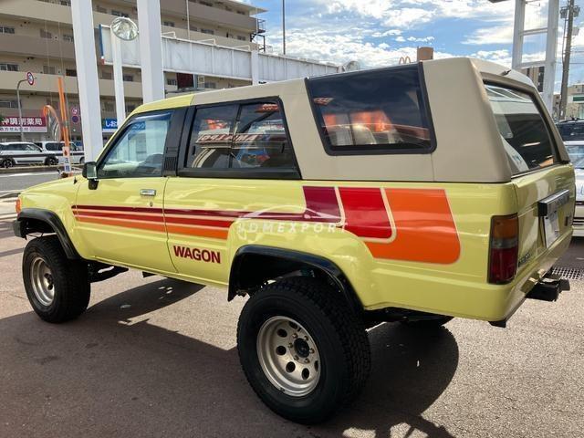 Toyota Hilux Surf 1988 thumbnail 7