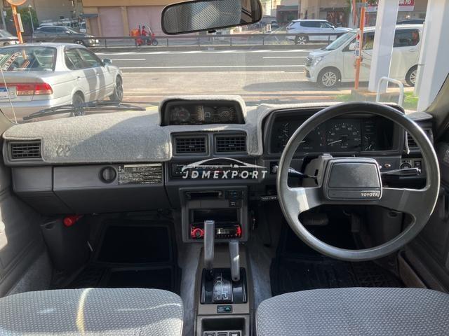 Toyota Hilux Surf 1988 thumbnail 18
