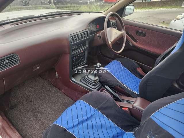 Nissan Sunny 1990 thumbnail 18